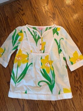 Lilly Pulitzer White Tunic Top with Yellow Floral Print